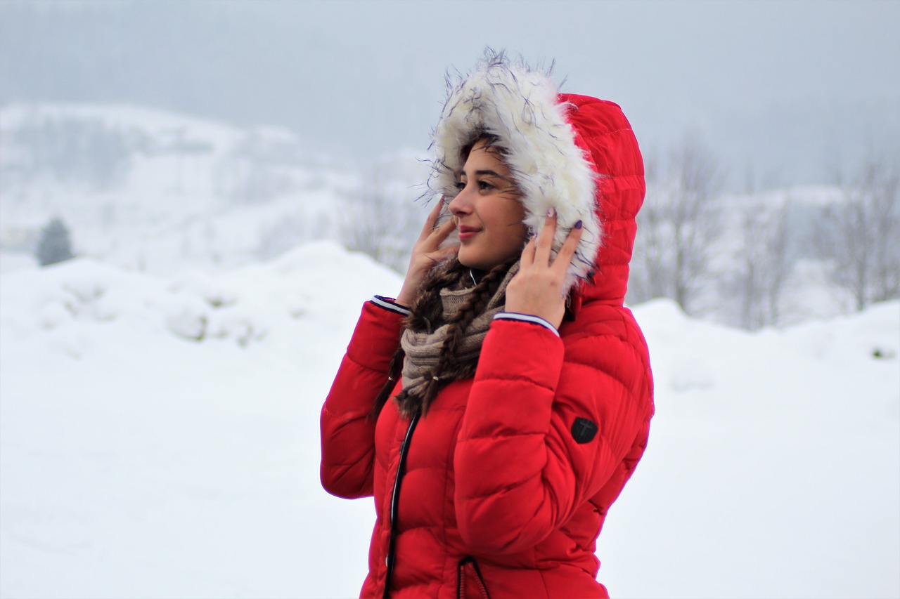 kurtka damska czerwona na zimę